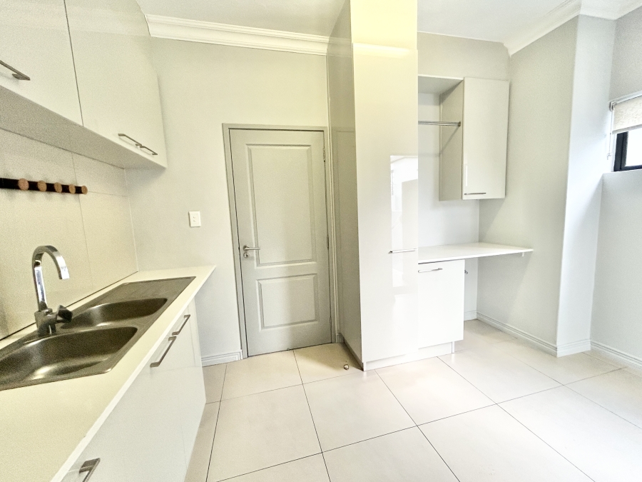To Let 4 Bedroom Property for Rent in Midstream Estate Gauteng