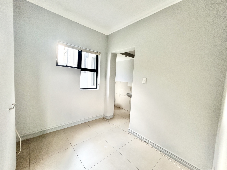 To Let 4 Bedroom Property for Rent in Midstream Estate Gauteng
