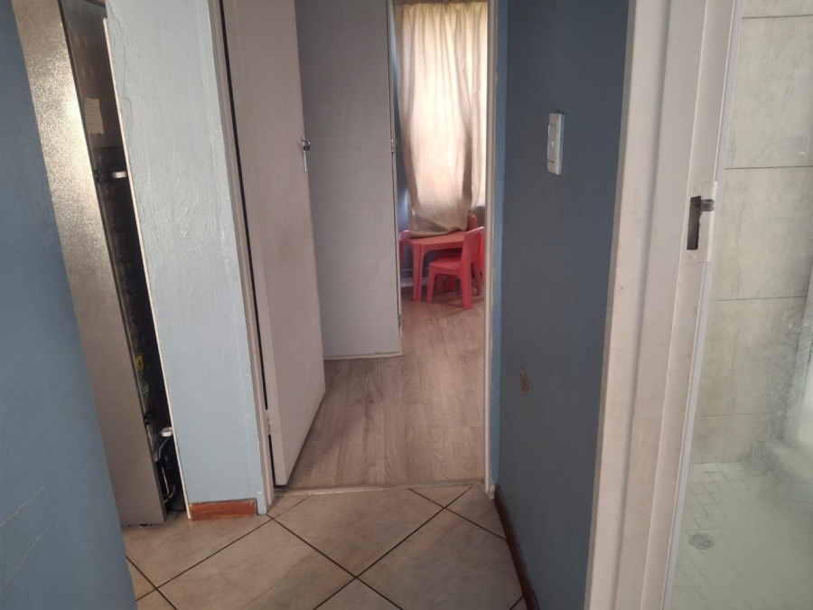 2 Bedroom Property for Sale in Florida Glen Gauteng