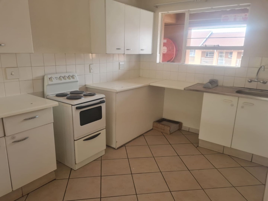 2 Bedroom Property for Sale in Florida Gauteng