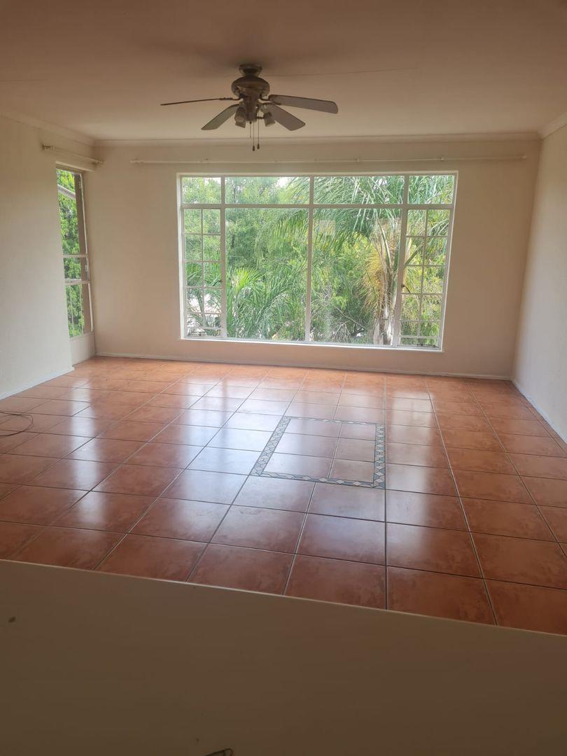 2 Bedroom Property for Sale in Florida Gauteng
