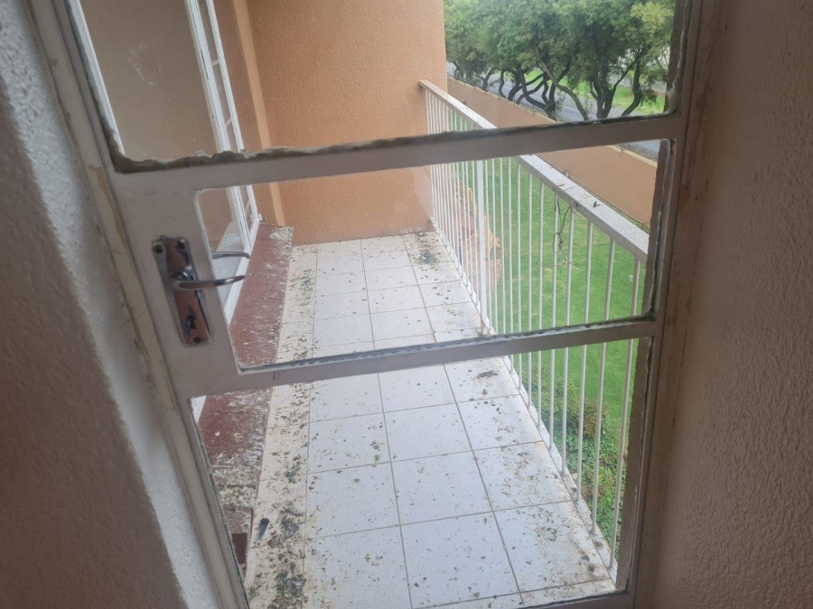 2 Bedroom Property for Sale in Florida Gauteng