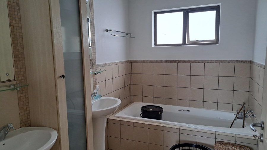 3 Bedroom Property for Sale in Allens Nek Gauteng