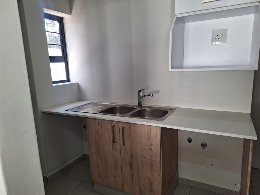 To Let 4 Bedroom Property for Rent in Fourways Gauteng