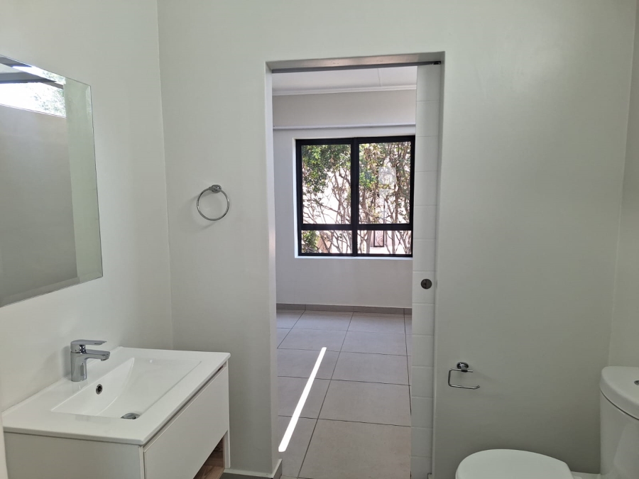 To Let 4 Bedroom Property for Rent in Fourways Gauteng