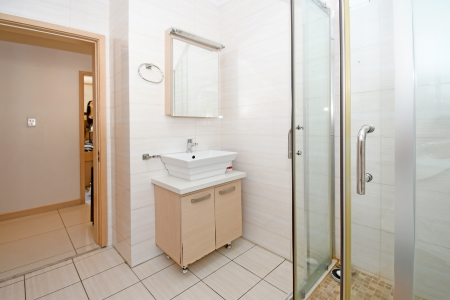 2 Bedroom Property for Sale in Fourways Gauteng
