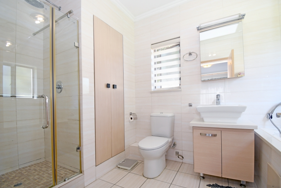 2 Bedroom Property for Sale in Fourways Gauteng