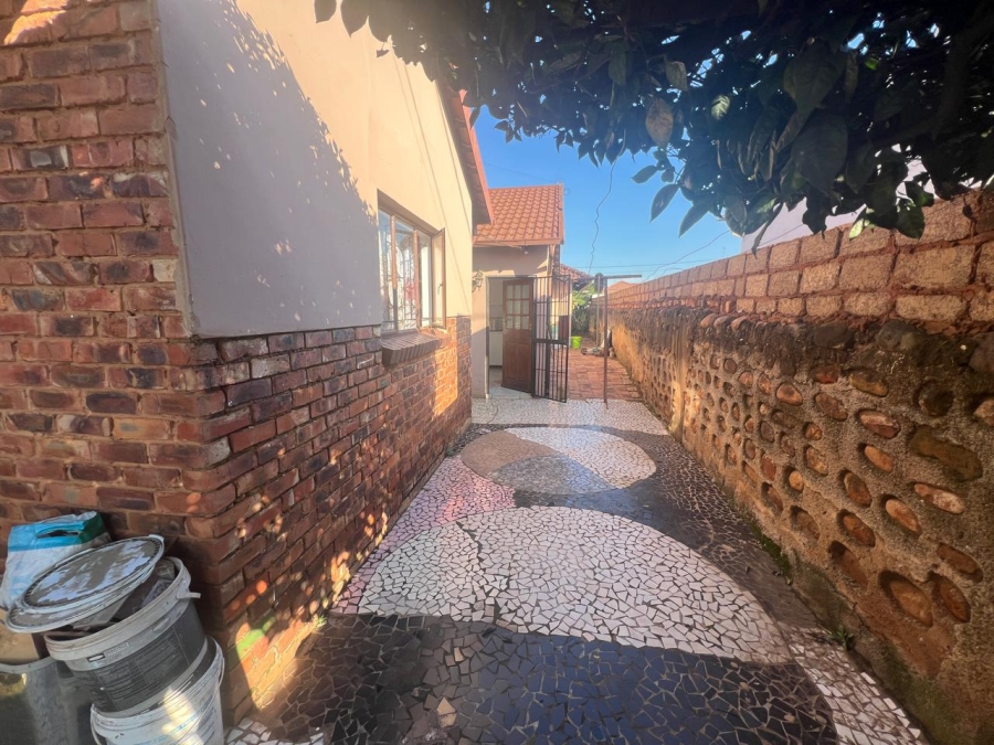 3 Bedroom Property for Sale in Mamelodi East Gauteng