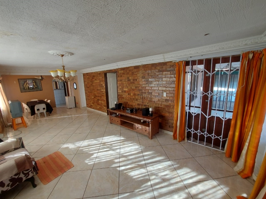 3 Bedroom Property for Sale in Mamelodi East Gauteng