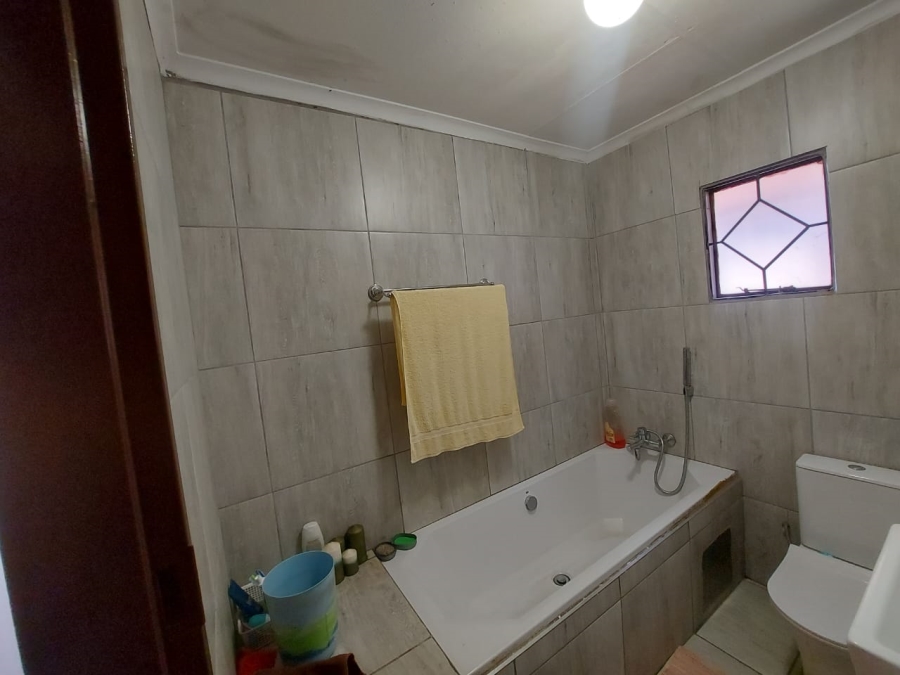 3 Bedroom Property for Sale in Mamelodi East Gauteng