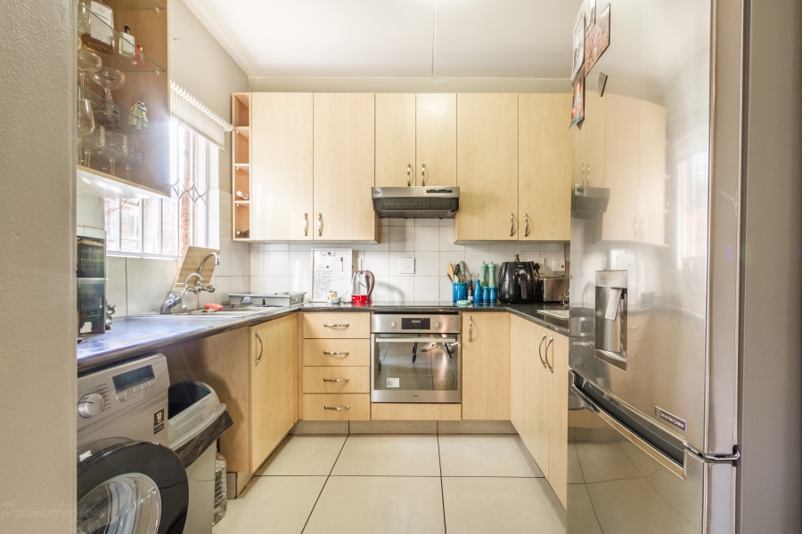 2 Bedroom Property for Sale in Tyger Valley Gauteng