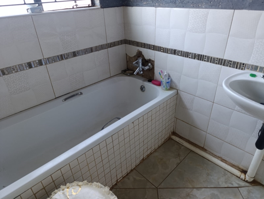 2 Bedroom Property for Sale in Soshanguve XX Gauteng