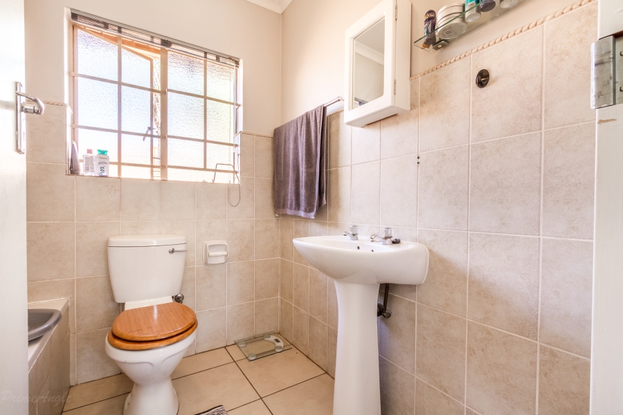 2 Bedroom Property for Sale in Equestria Gauteng