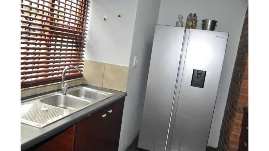 2 Bedroom Property for Sale in Noordwyk Gauteng