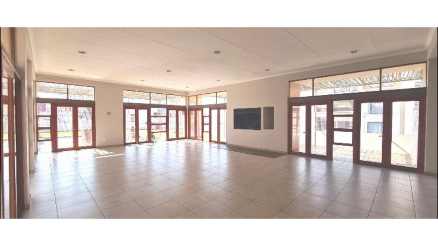 2 Bedroom Property for Sale in Noordwyk Gauteng