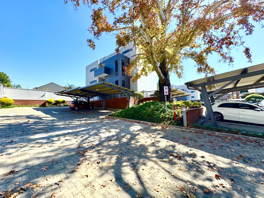 1 Bedroom Property for Sale in Morningside Gauteng