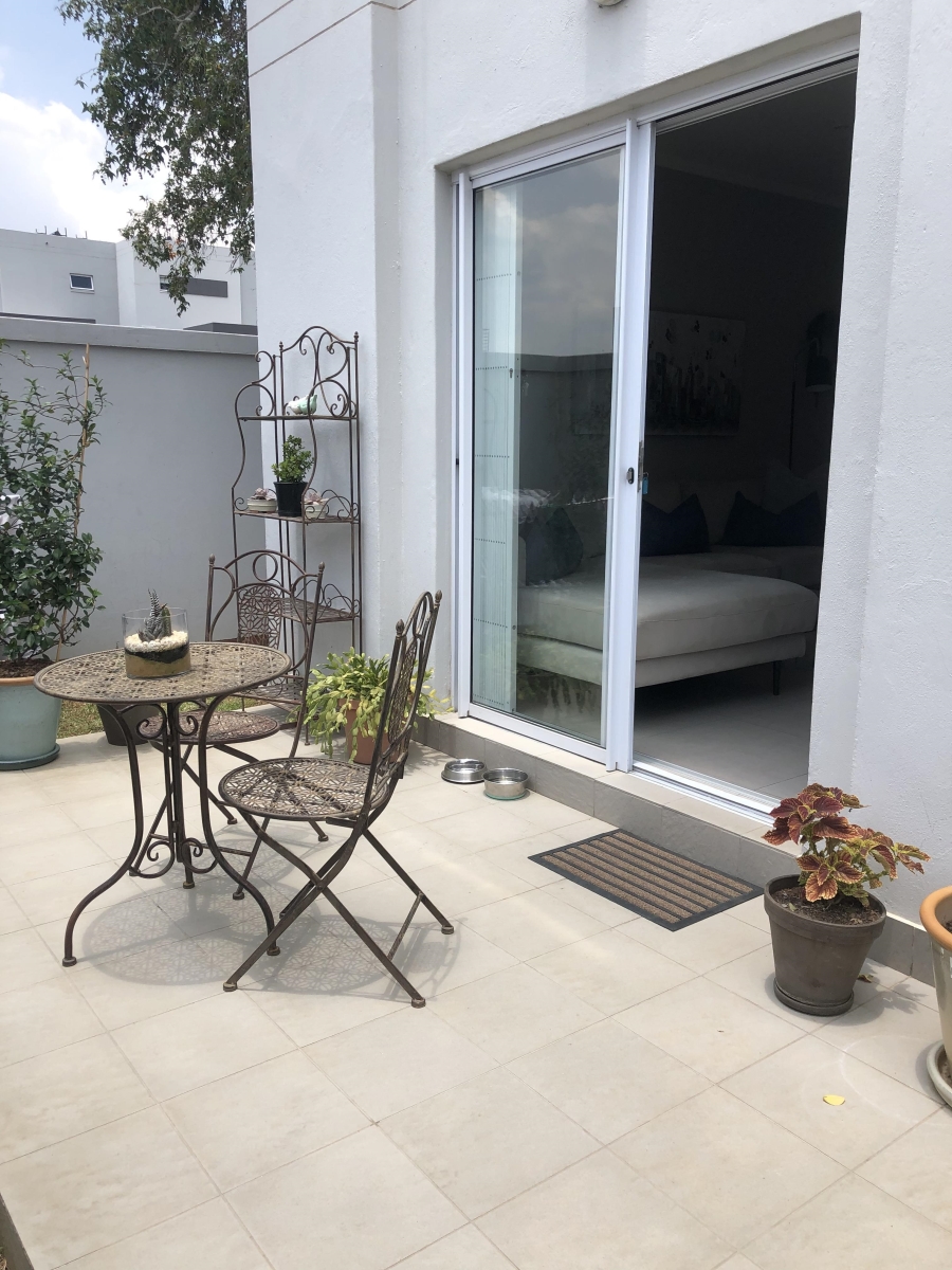 1 Bedroom Property for Sale in Morningside Gauteng
