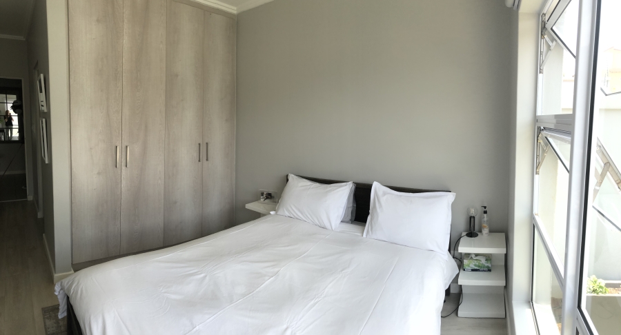 1 Bedroom Property for Sale in Morningside Gauteng