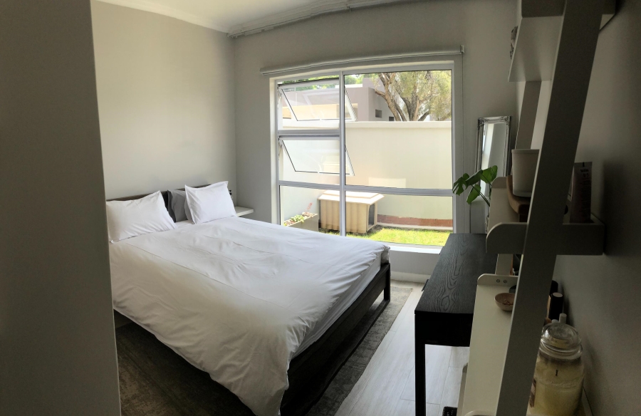 1 Bedroom Property for Sale in Morningside Gauteng