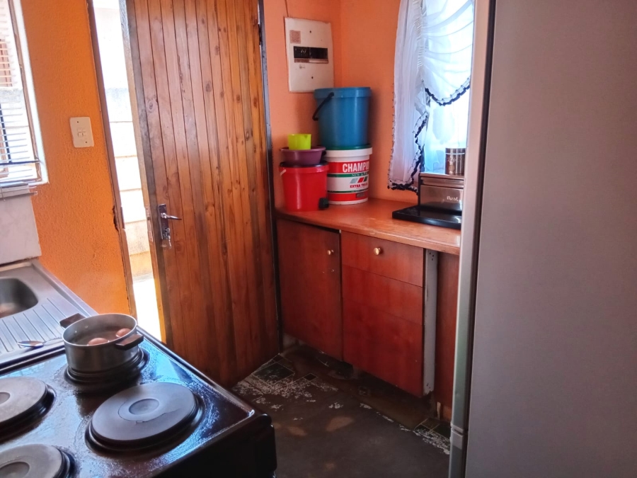 2 Bedroom Property for Sale in Buhle Park Gauteng