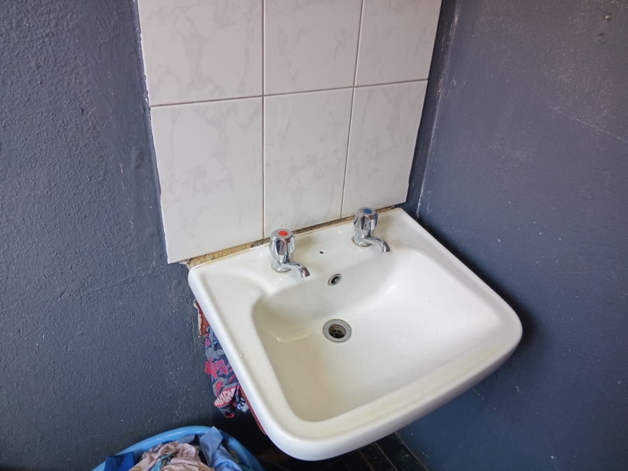 2 Bedroom Property for Sale in Buhle Park Gauteng