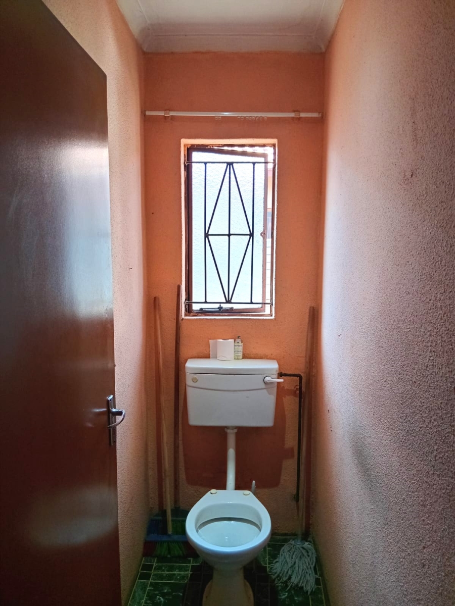 2 Bedroom Property for Sale in Buhle Park Gauteng