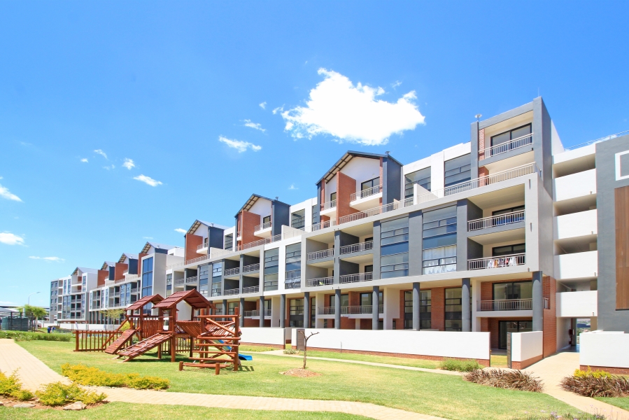 3 Bedroom Property for Sale in Greenstone Crest Gauteng