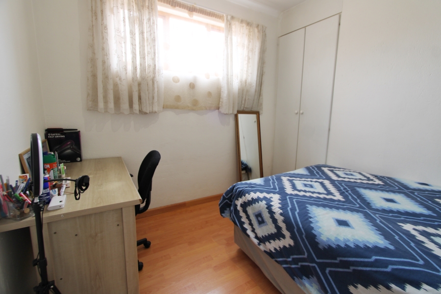 3 Bedroom Property for Sale in Noordwyk Gauteng