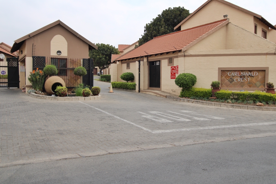 3 Bedroom Property for Sale in Noordwyk Gauteng