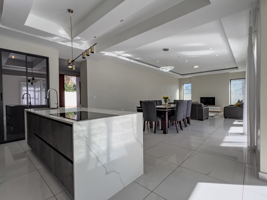 5 Bedroom Property for Sale in Terenure Gauteng