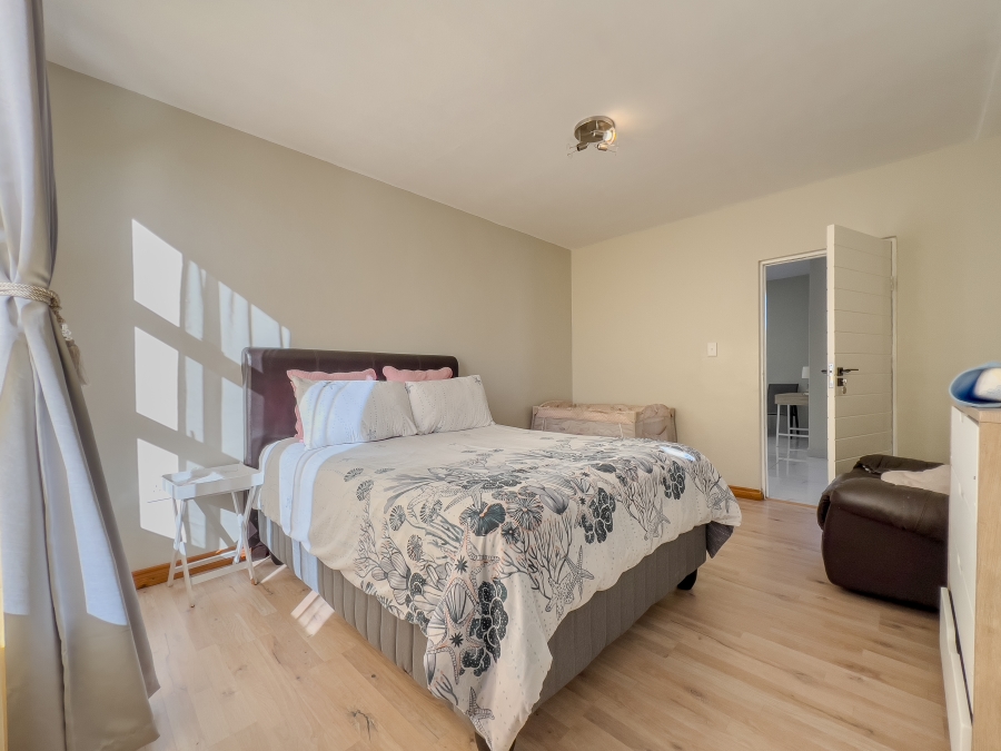 5 Bedroom Property for Sale in Terenure Gauteng