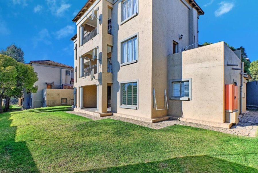 3 Bedroom Property for Sale in Weltevreden Park Gauteng