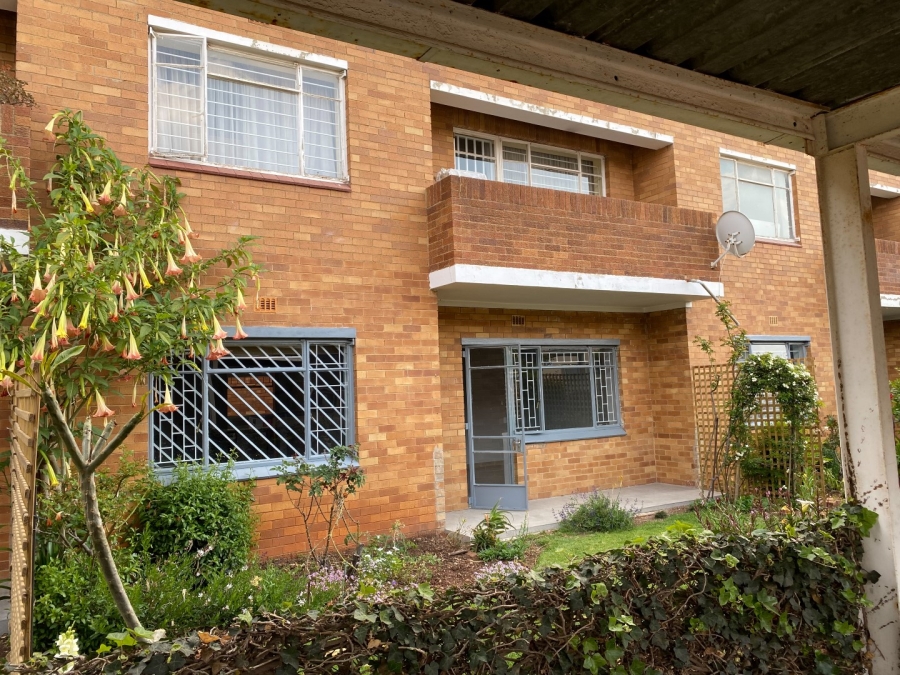 To Let 2 Bedroom Property for Rent in Linden Gauteng