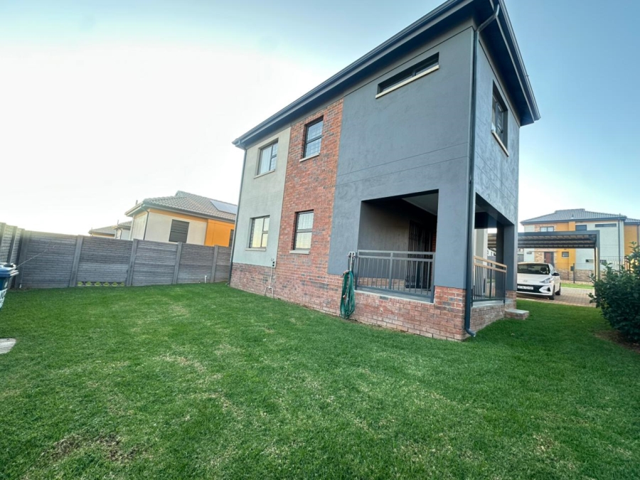 4 Bedroom Property for Sale in Lotus Gardens Gauteng