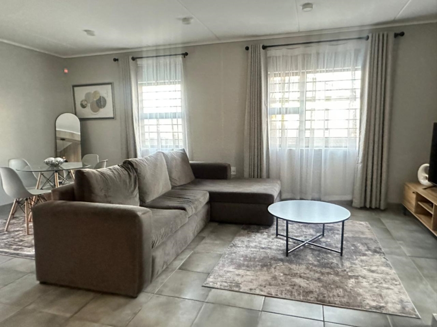 4 Bedroom Property for Sale in Lotus Gardens Gauteng
