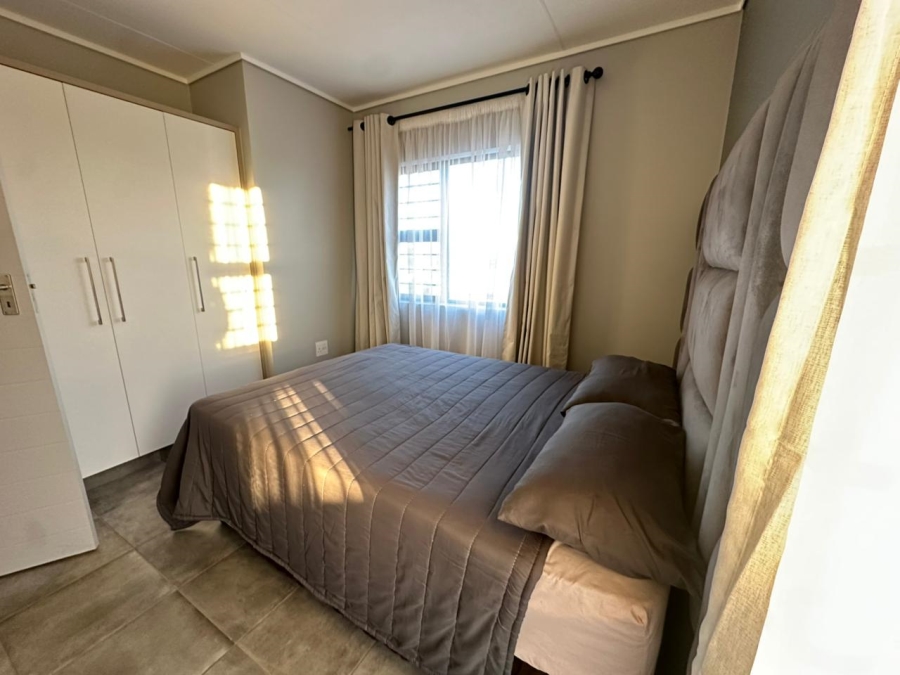4 Bedroom Property for Sale in Lotus Gardens Gauteng