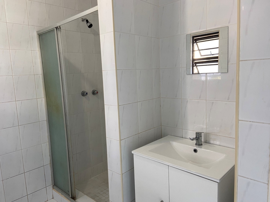 To Let 1 Bedroom Property for Rent in President Ridge Gauteng