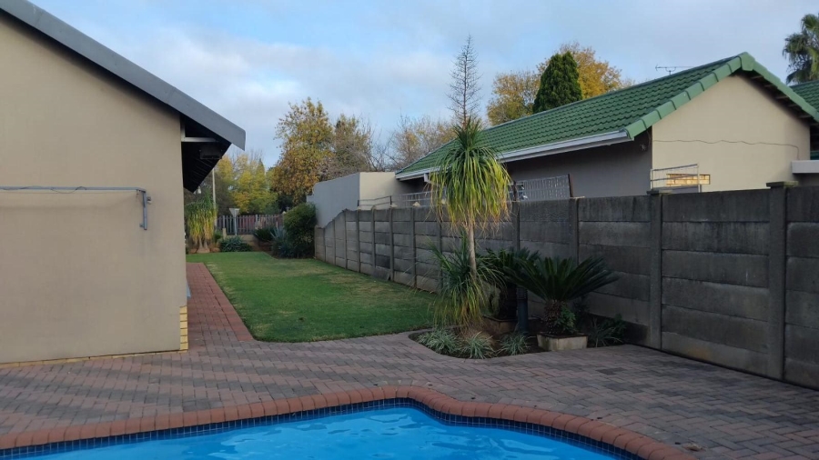 3 Bedroom Property for Sale in Vanderbijlpark SE 2 Gauteng