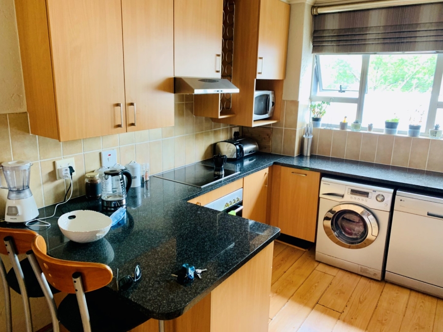 To Let 2 Bedroom Property for Rent in Strathavon Gauteng