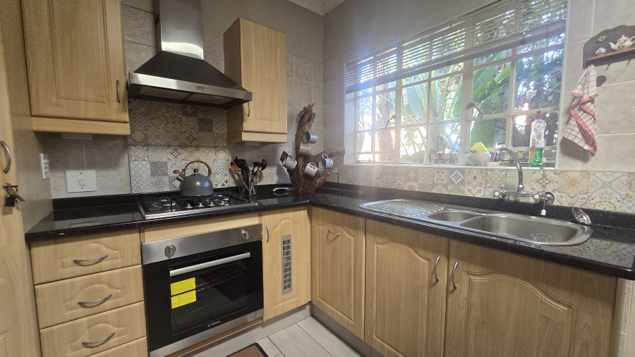 2 Bedroom Property for Sale in Garsfontein Gauteng