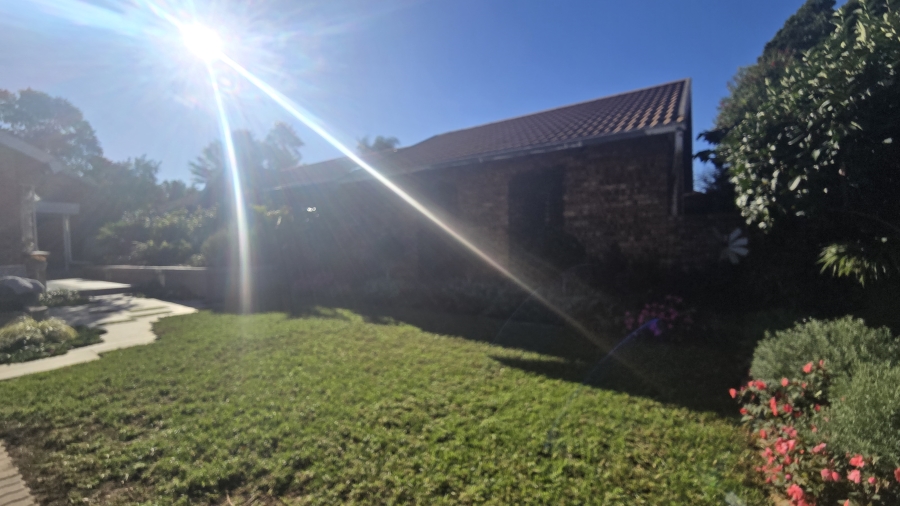 2 Bedroom Property for Sale in Garsfontein Gauteng