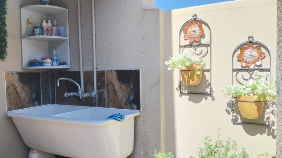 3 Bedroom Property for Sale in Vanderbijlpark SE 2 Gauteng
