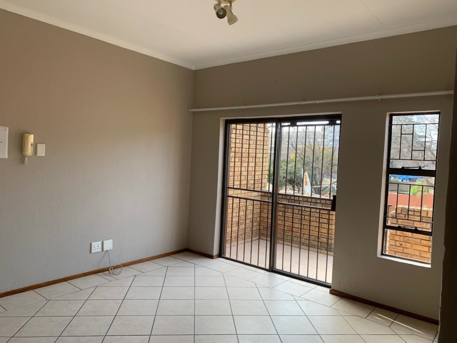2 Bedroom Property for Sale in Blackheath Gauteng