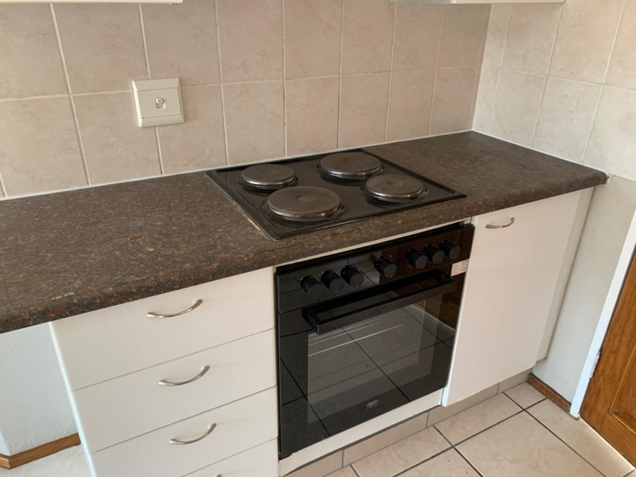 2 Bedroom Property for Sale in Blackheath Gauteng