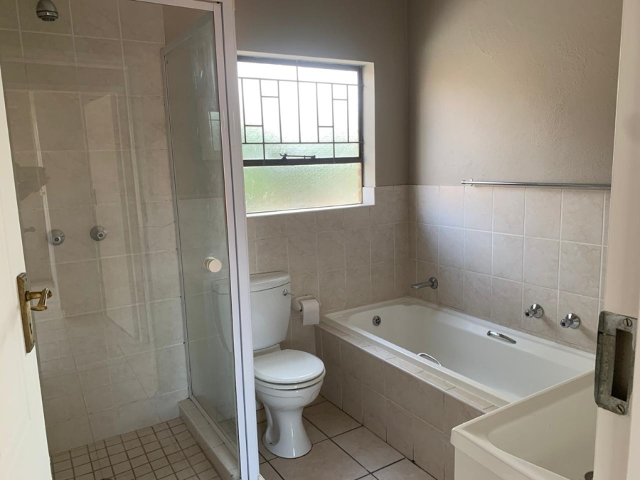 2 Bedroom Property for Sale in Blackheath Gauteng