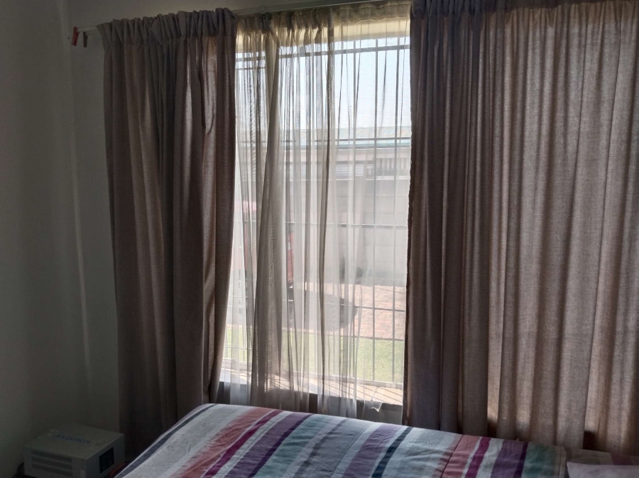 3 Bedroom Property for Sale in Mountain View Gauteng