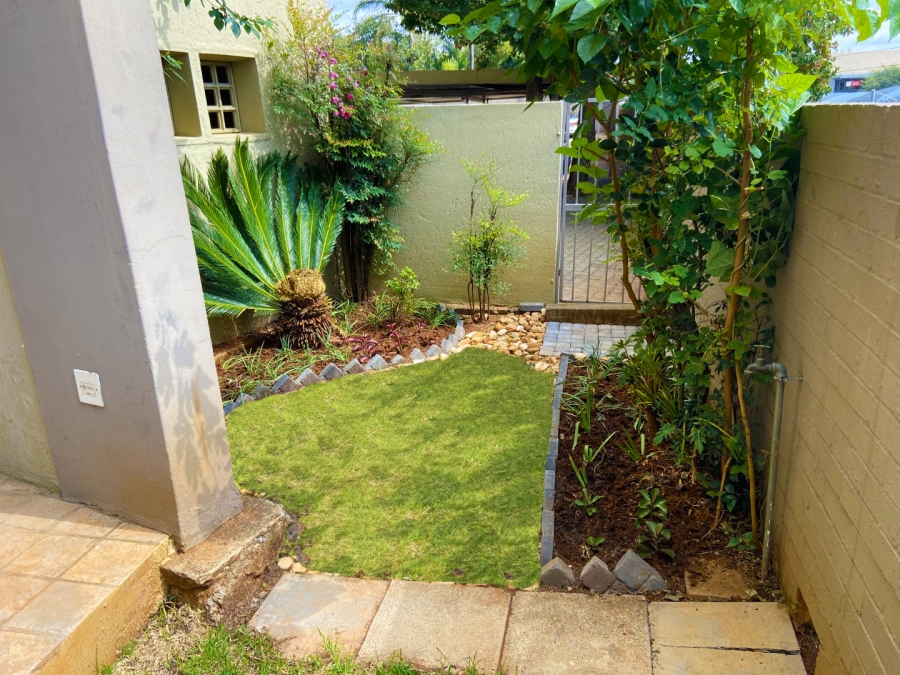 To Let 2 Bedroom Property for Rent in Blackheath Gauteng