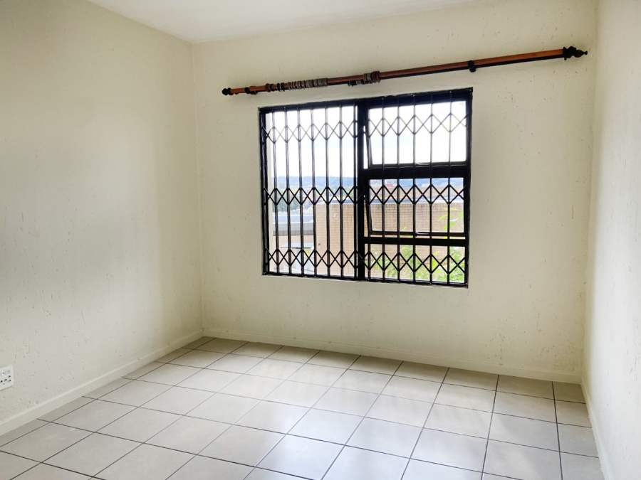 To Let 2 Bedroom Property for Rent in Blackheath Gauteng