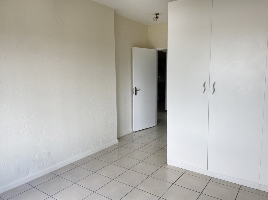 To Let 2 Bedroom Property for Rent in Blackheath Gauteng