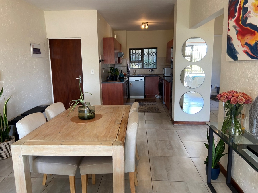 To Let 2 Bedroom Property for Rent in Blackheath Gauteng